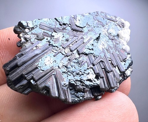Red rutile crystals - 56,